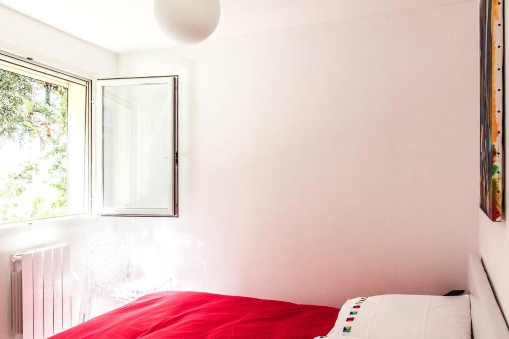 Appartement Lumineux Avec Terrasse Jardin Et Acces Piscine Villefranche-sur-Mer Exterior photo